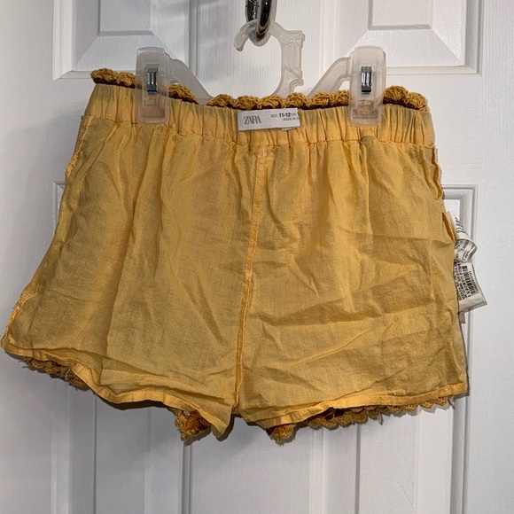 Zara Girls crocheted lined shorts, pull on shorts with elastic waist - Picture 9 of 9